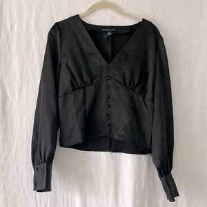 Sincerely Jules black satiny top, long sleeves size medium